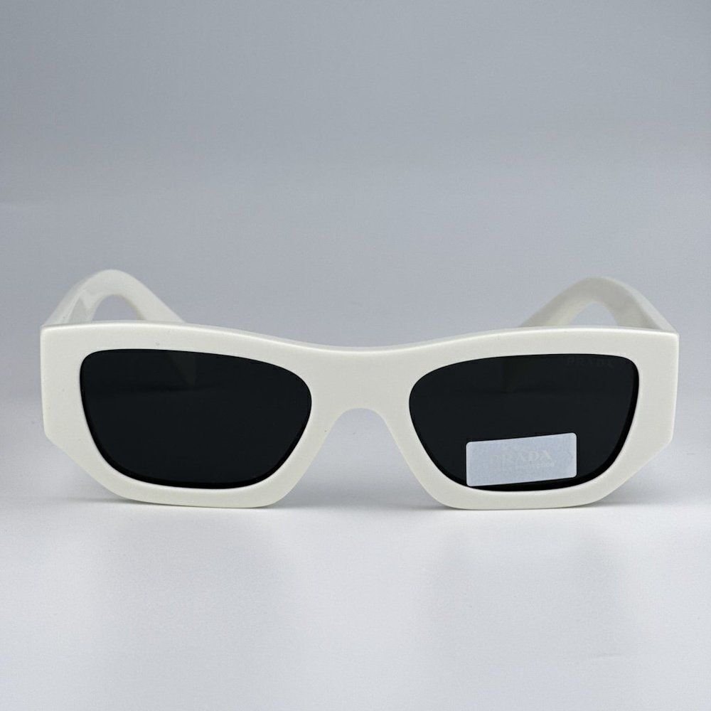 SALE! NEW Prada PRA01S 17K08Z White Grey Unisex Sunglasses PR A01S - Picture 4 of 11